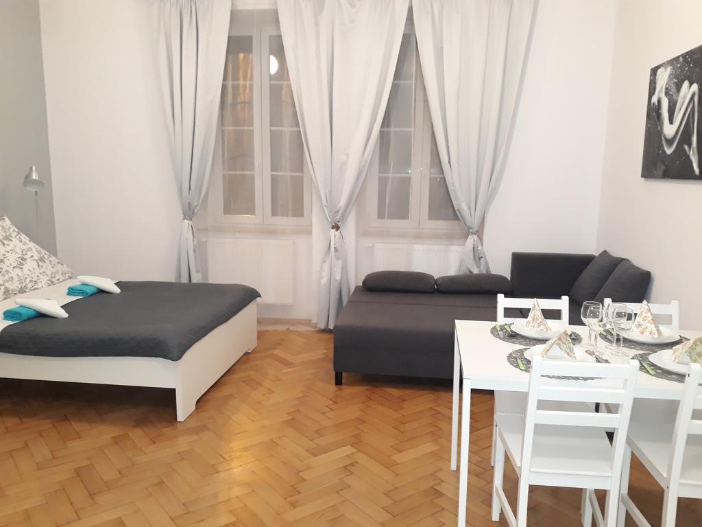 Apartments Poland Kazimierz Krakow Bagian luar foto
